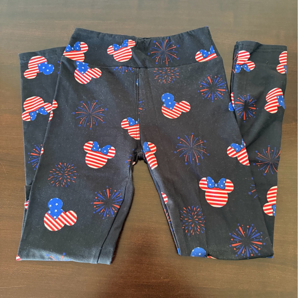 Kids Black Patriotic Minnie Mouse/Firework Print Leggings L/XL